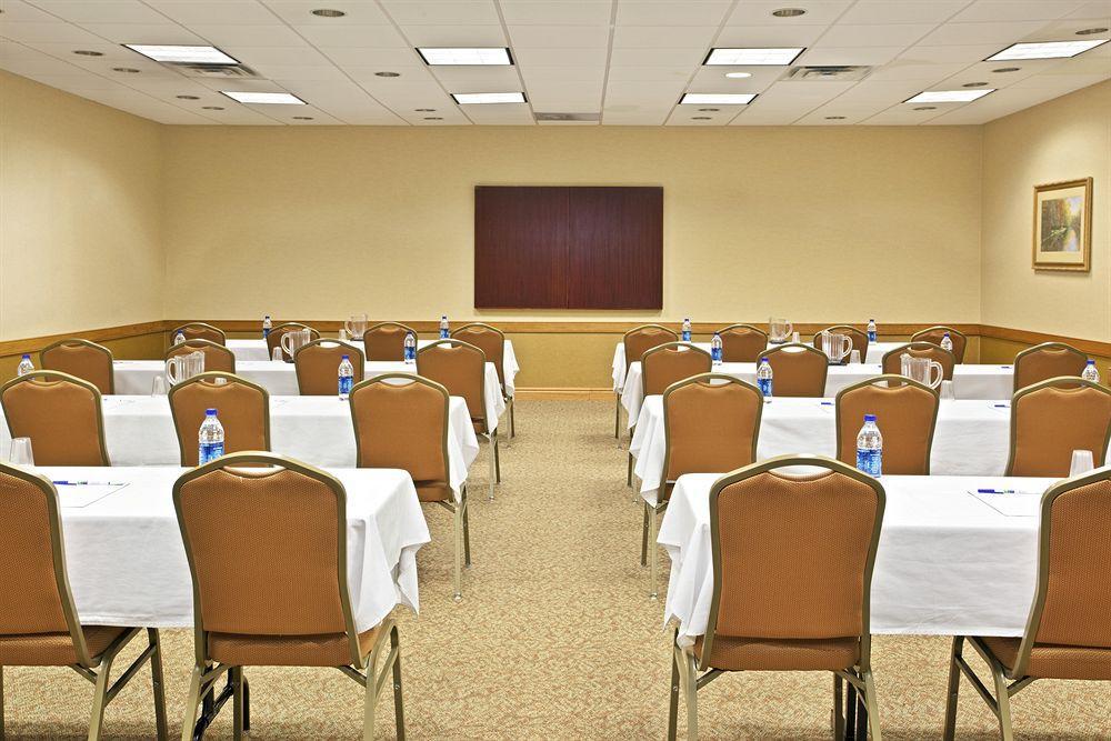 Holiday Inn Express Hotel & Suites Pittsburgh Airport By Ihg Robinson Township Facilidades foto